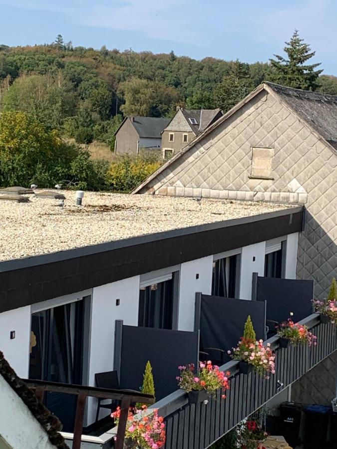 vina am ring Bed and Breakfast Mannebach  Exteriör bild