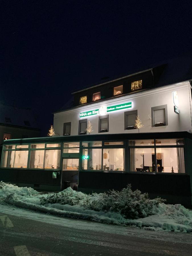 vina am ring Bed and Breakfast Mannebach  Exteriör bild
